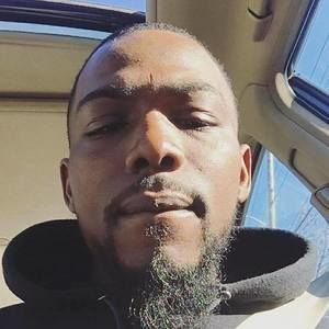 Meet your Posher, Deonte